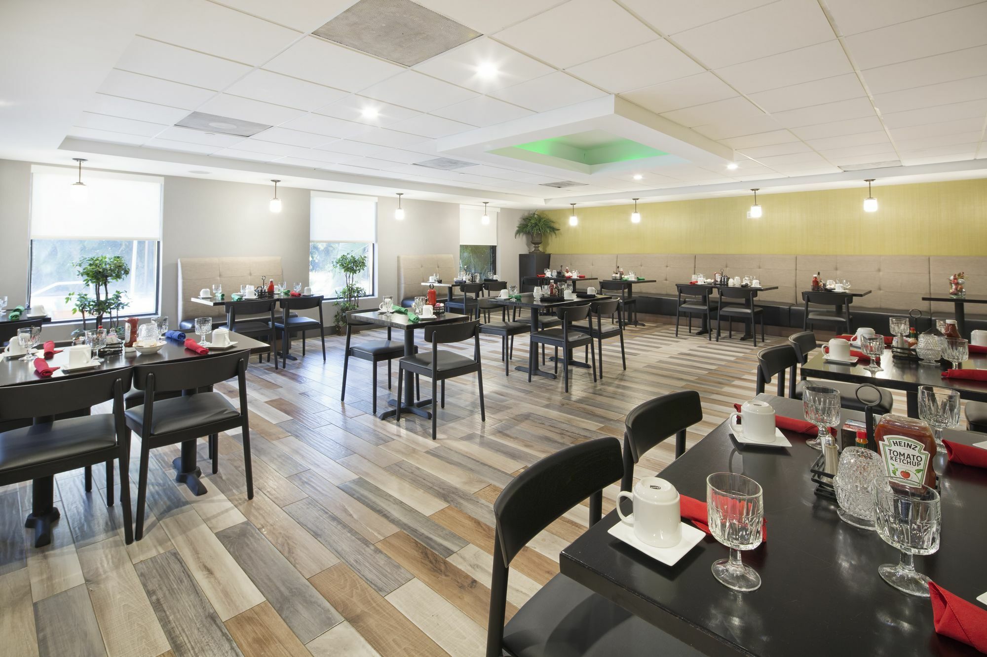 Holiday Inn Melbourne-Viera Conference Ctr By Ihg Ngoại thất bức ảnh